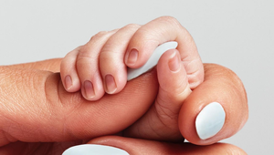 Obrovské prekvapenie! Paris Hilton sa stala mamou!