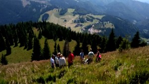 Video zachytáva tragický pád paraglajdistov na Donovaloch