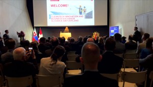 Prezidentka Čaputová otvára vo Švajčiarsku našim podnikateľom dvere. Stretla sa aj so slovenskými študentmi