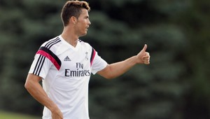 Hviezdy Realu kľukujú. Cristiano je aj v tom najlepší! Pozrite si, ako maká