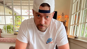 Opitý za volantom! Hviezdny spevák sa snaží zabrániť polícii v zverejnení záznamu!