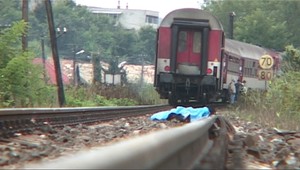 Zrazil ho vlak, nepočul ho pre hlasnú hudbu