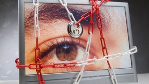 Thajčan obesil 11-mesačnú dcéru a seba, vysielal to naživo