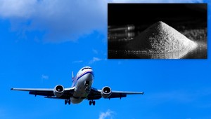 Žena chcela v prsiach prepašovať do Barcelony 1,5 kilogramu kokaínu