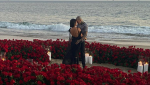 Kardashianka sa bude vydávať! Požiadanie o ruku bolo ako z filmu!