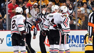 Chicago sfúklo Pittsburgh v prvej tretine. Skórovali Hossa aj Pánik