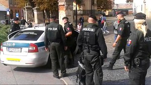 Opití muži sa hádali o pálenku. Skončilo to streľbou