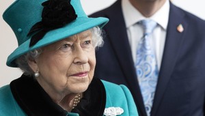 TOTO sú maniere kráľovnej Alžbety II.