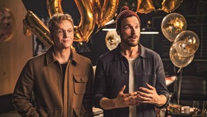 Viete si predstaviť, že by ste prišli o všetky svoje veci? Trailer na túto snímku ukazuje, aké by to bolo!