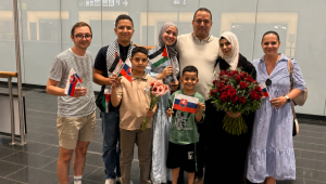 Po 822 dňoch sa palestínska rodina opäť stretla. Do bezpečia sa dostali aj vďaka Slovensku