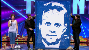 Táto umelkyňa na maľovanie nepotrebuje ruky ani štetec: Jakuba namaľovala len pomocou nôh