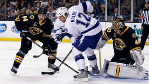 Boston pohodlne vyhral, Tampa prišla o svojho kanoniera