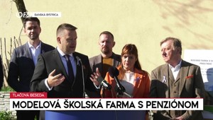 Tlačová beseda ministra Migaľa k modelovej školskej farme s penziónom
