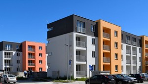 Drahé hypotéky, drahé podnájmy. Aká je budúcnosť cien bytov?