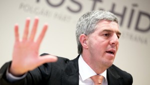 Predseda Most-Híd Béla Bugár ohlásil kandidatúru na post prezidenta