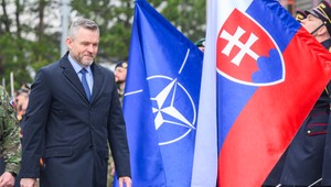 Pellegrini odmieta povinnú vojenskú službu. Podľa neho nie je riešením