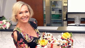 Odvážné fotky 71-leté Vondráčkové: Je TOTO na její věk příliš?