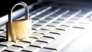 Pozor na podvodné e-maily, šíri sa hoax o únosoch detí