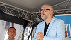 Voľby2022: M. Kaliňák chce zaviesť v obciach PSK pojazdné potraviny a ambulancie