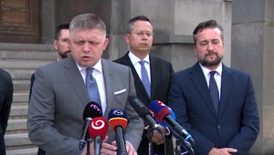 Minister vnútra Roman Mikulec podáva na Roberta Fica trestné oznámenie za ohováranie