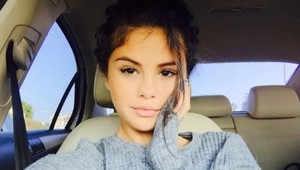 Túžite po novom účese? Inšpirujte sa jarným strihom Seleny Gomez