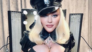 Madonna nemá vek! Ukázala sa v posteli úplne hore bez, ako za starých čias!