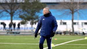 Ščasný je nespokojný: Nebudem dávať svoje meno, aby som vypadol s Nitrou