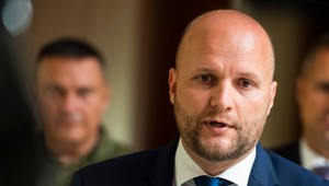 Jaroslav Naď exkluzívne pre TV JOJ: Ako sa zachová Slovenská republika po výbuchu rakiet v Poľsku?