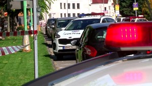 Ozbrojení lupiči si z banky odniesli tisíce eur