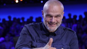 TOTO ste o Jarovi Slávikovi netušili: Chová zviera, z ktorého sa vám zježia chlpy!