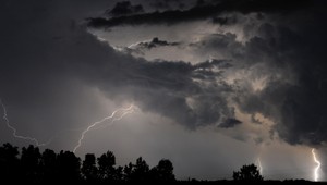 Blesk zabil sedem členov rodiny, vrátane štyroch detí