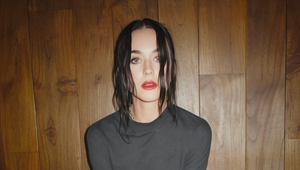 Šokujúce zábery: Katy Perry sa bozkáva s bývalým premiérom!