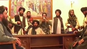 Cestovateľ o atmosfére v Afganistane: Ľudia neveria Talibanu, niektorým hrozí poprava