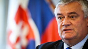 Slota sa predviedol: Zistíme, že máme veľké h***o!