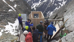 VIDEO: Ikonická horská kadibúdka znova stojí