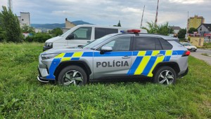 Nebezpečný nález na dvore: Rodina objavila granát z druhej svetovej vojny