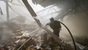 886. deň na Ukrajine: Ukrajina dronmi zasiahla ropné skladisko v západoruskej Kurskej oblasti