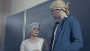 Čo sú biele krvinky a aká je ich úloha v našom tele? Jenny a Oliver vám povedia viac!