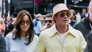 Mladú priateľku zobral do spoločnosti, ľuďom to neuniklo: Všimli ste si TO na Pittovej kráske aj vy?