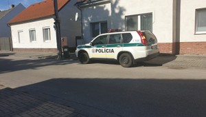 Nešťastie v Skalici: Len 14-mesačný chlapec padol do pivničných priestorov