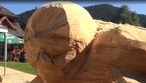 Petra Vlhová doslova zdrevenela. V tejto podobe môže získať ďalší majstrovský titul