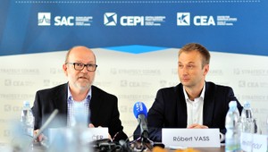 Konferenciu GLOBSEC vymyslel študent, platil ju z vreckového