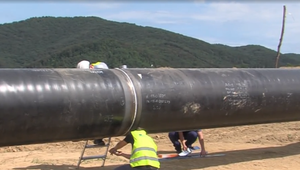Eustream začal na novom slovensko-poľskom plynovode so zváracími prácami