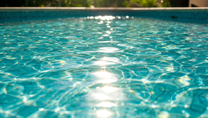 Dievčatko (4†) sa utopilo v bazéne, zatiaľ čo matka s kamarátkou popíjali v bare