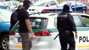 Kauza štátnej siete Govnet: Podľa zistení TV JOJ polícia žiadnu zadržanú osobu neobvinila