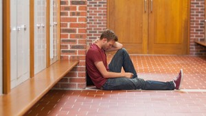 Krutý prijímací rituál do partie: Mladíka týrali a mučili