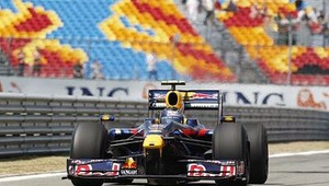 Vettelov Red Bull v Turecku z pole position