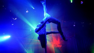 Ranná potýčka v erotickom klube skončila zrazením