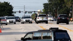 Rozhnevali ho bozkávajúci sa muži, tvrdí otec strelca z Orlanda