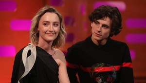 Saoirse Ronan sa tajne vydala! Tento herec je jej manželom!